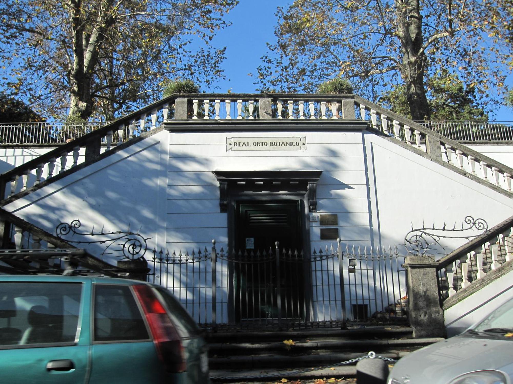 Bed and Breakfast Casina Via Foria Nápoles Exterior foto
